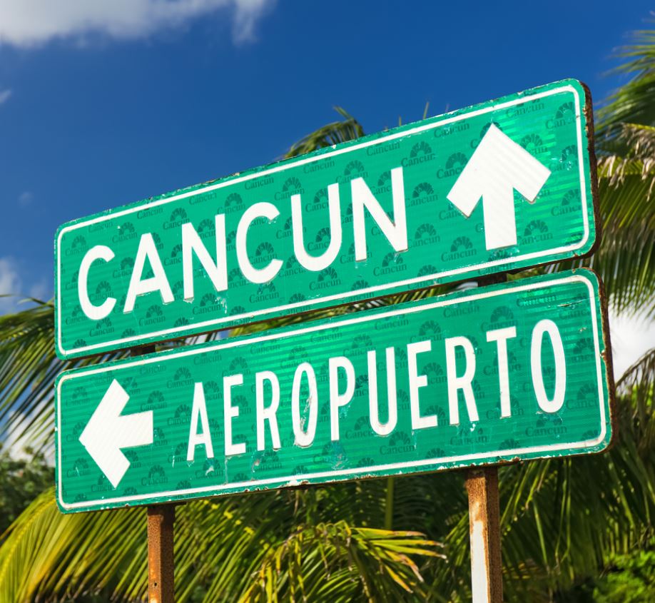 Cancun Aiport sign