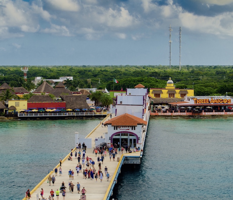 tourists at Cozumel harbour