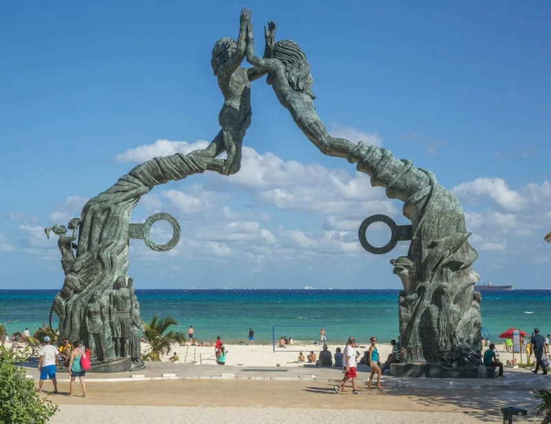 The Parque Fundadores, Playa del Carmen