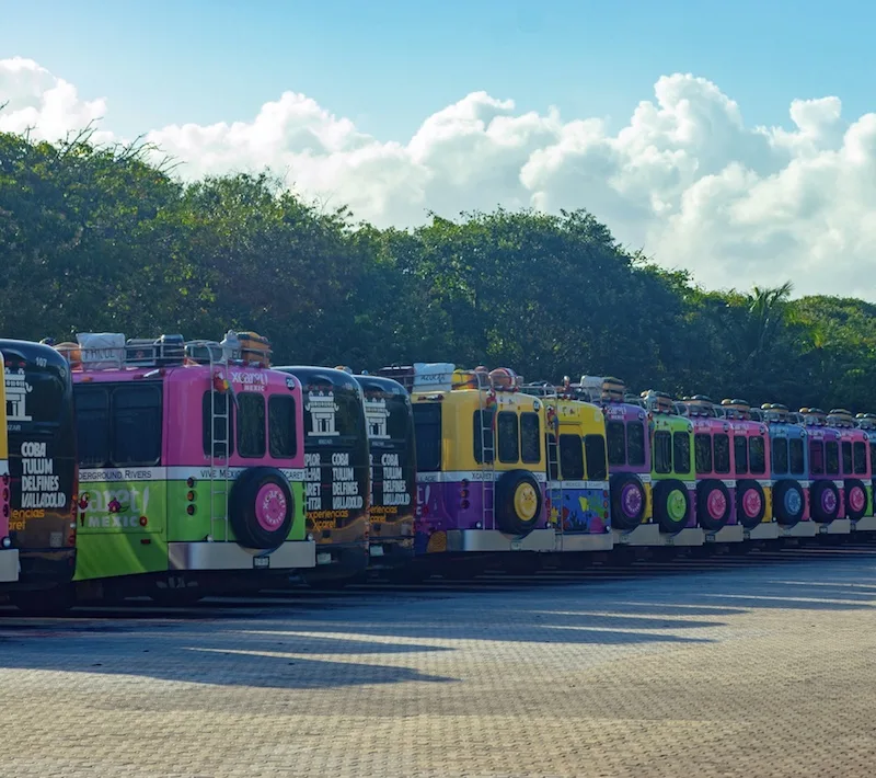 tourist buses Tulum