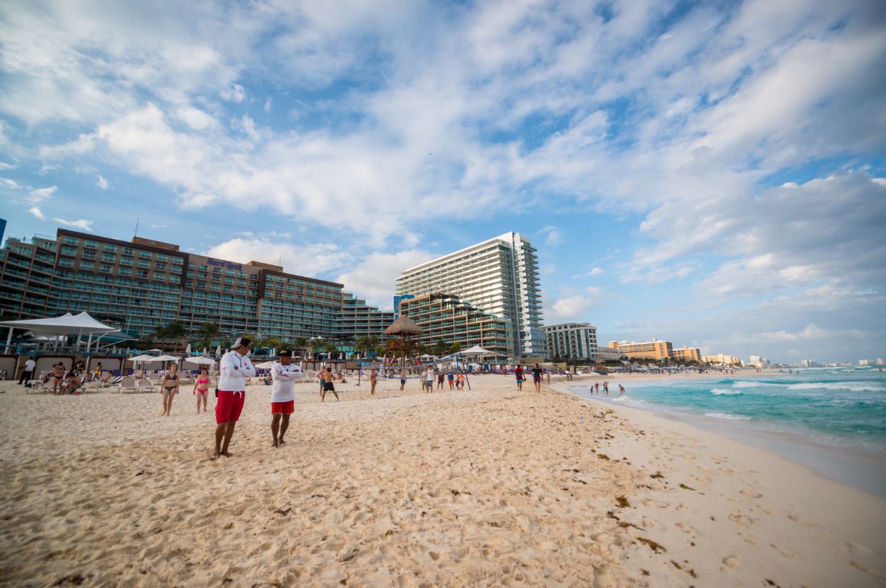 U.S. Issues Level 4 Do Not Travel Advisory For Mexico Cancun Sun