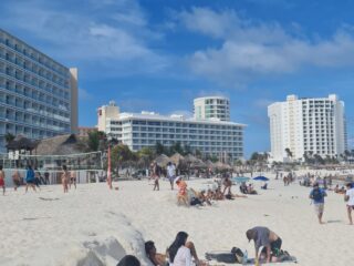 Cancun Hotels Fear High Infection Rate Could Ruin Summer Tourism