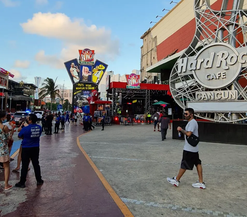 Cancun-tourism-zone