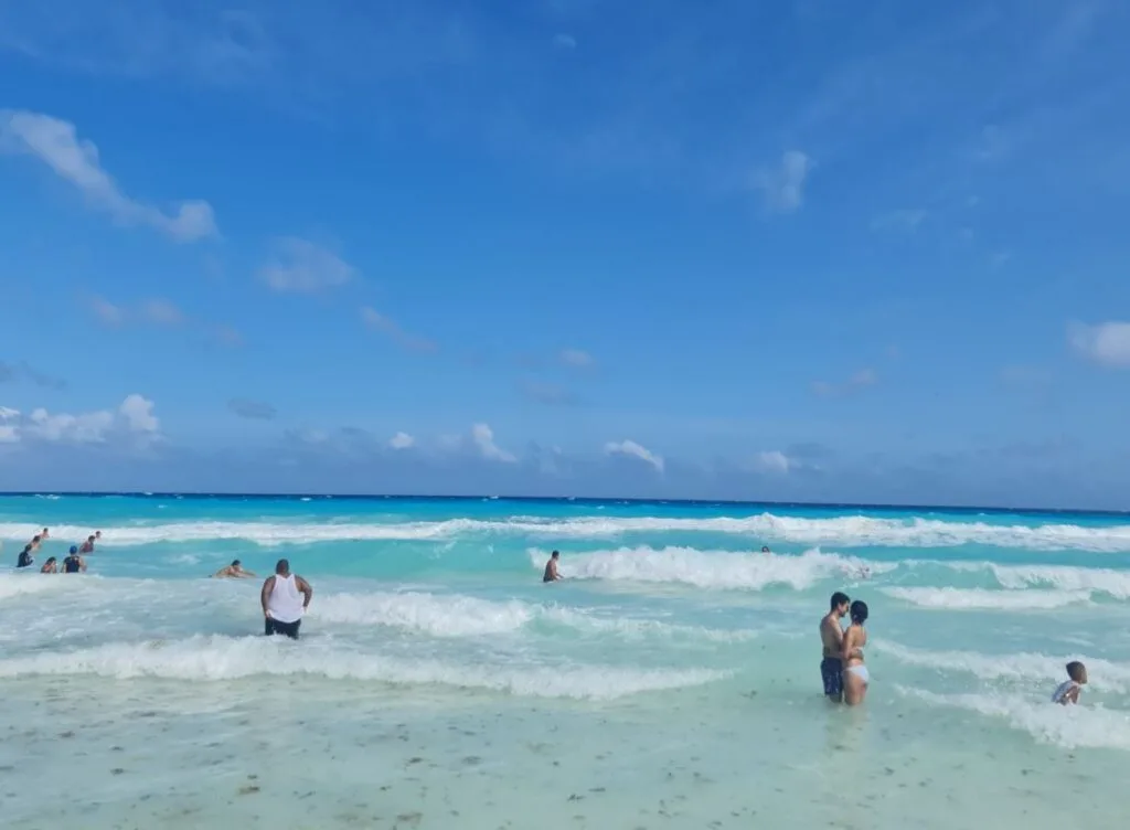 Tourists swimming in Cancun