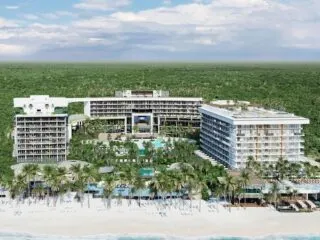 One of the Mexican Caribbean's next up and coming adult-only, all-inclusive resort is set to open February 11th 2022 - just in time for Valentine's day! Why not plan ahead and book you and your special someone a luxury tropical vacation at Playa del Carmen's new Secrets Moxché Resort?