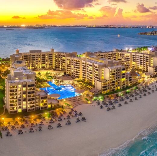 vacation rentals cancun hotel zone