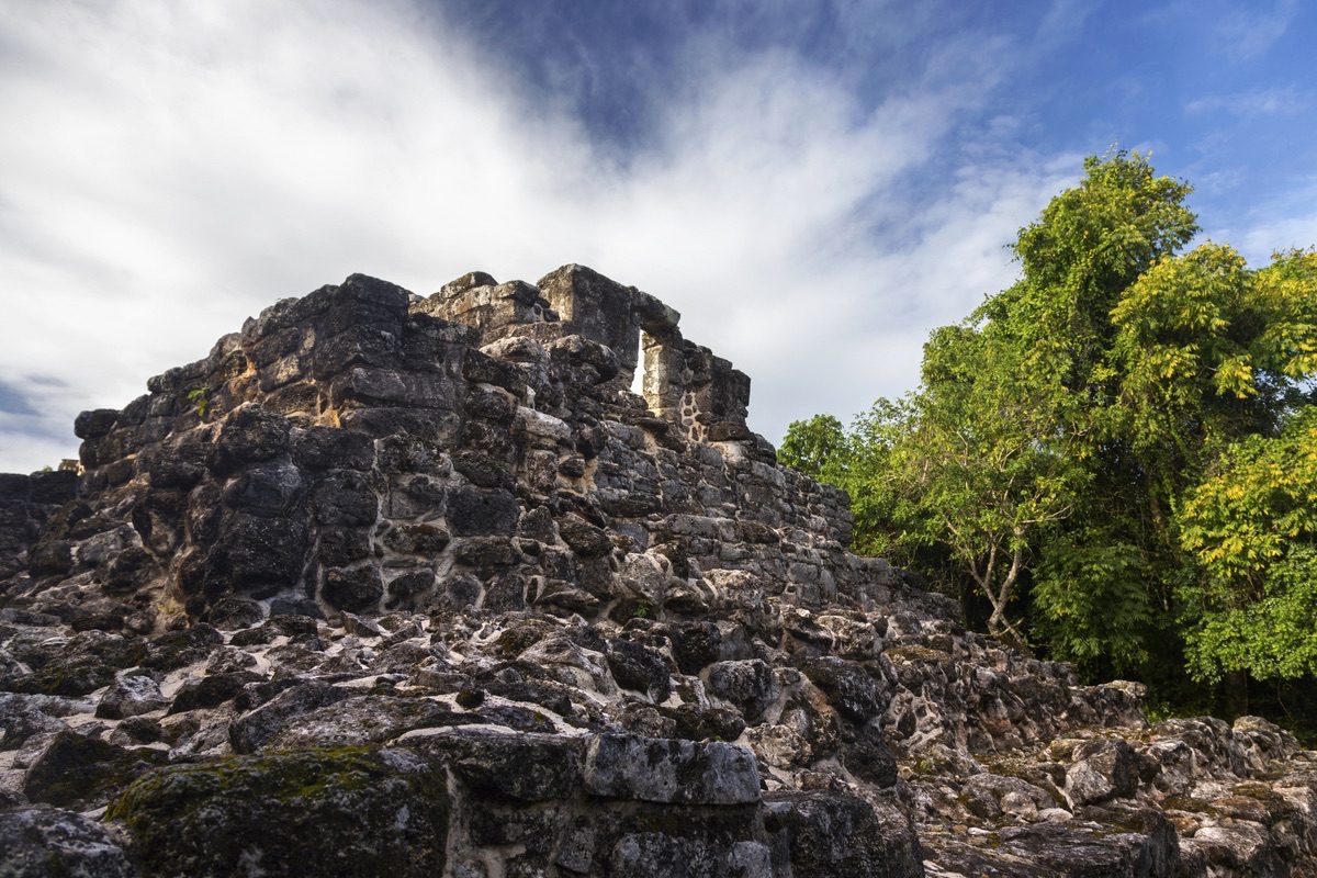 The Ultimate Guide For Visiting Cozumel's Mayan Ruins - Cancun Sun