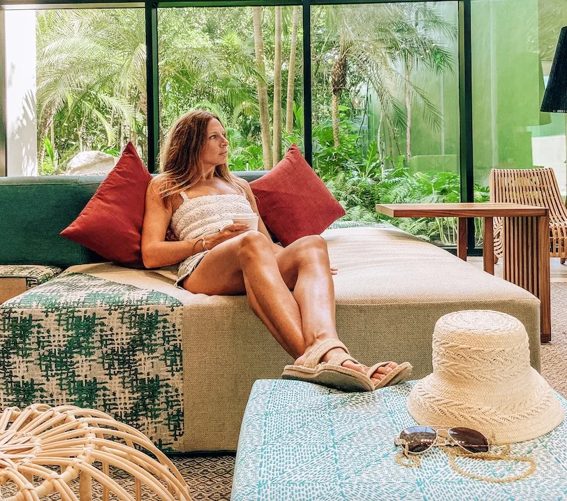 Lobby of Hotel Aloft in Tulum