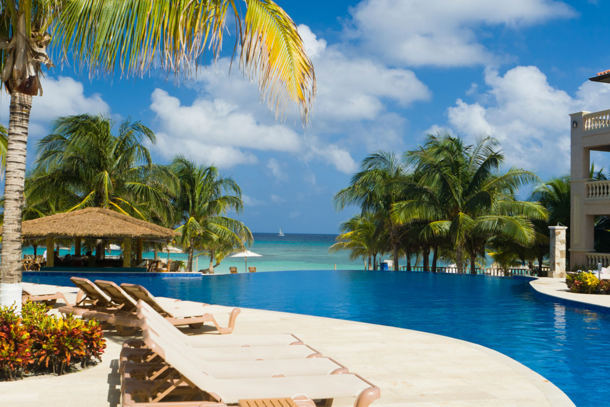The 6 Best Ways To Snag A Bargain At A Cancun AllInclusive Resort