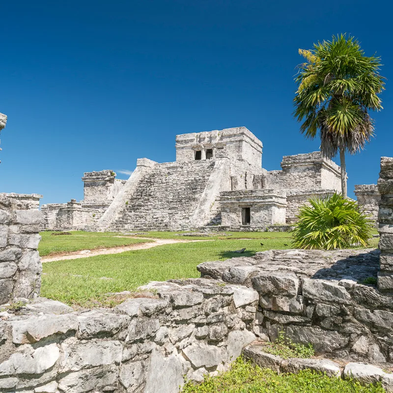 ruins ion tulum