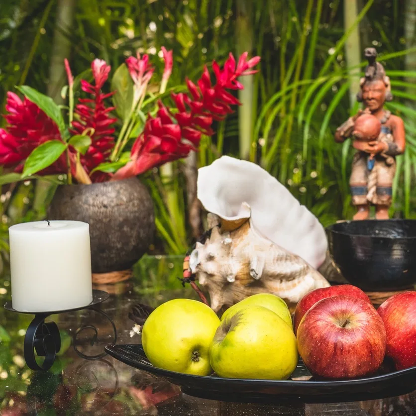 Decoration of a mayan wedding decorations at daytime on a table