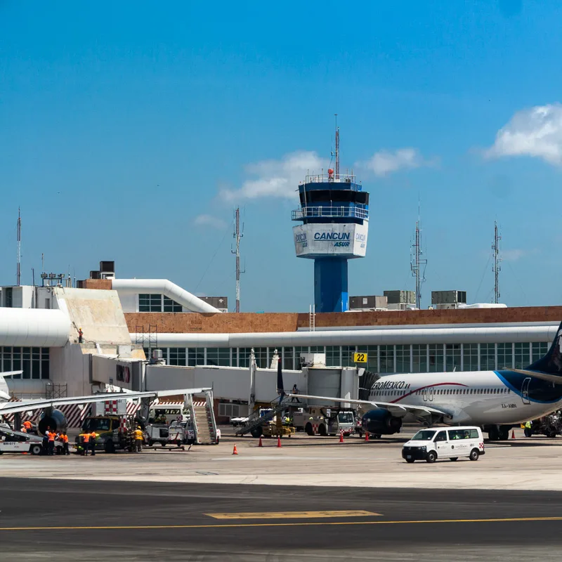 cancun airport