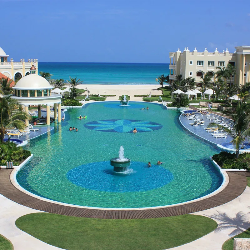 cancun hotel