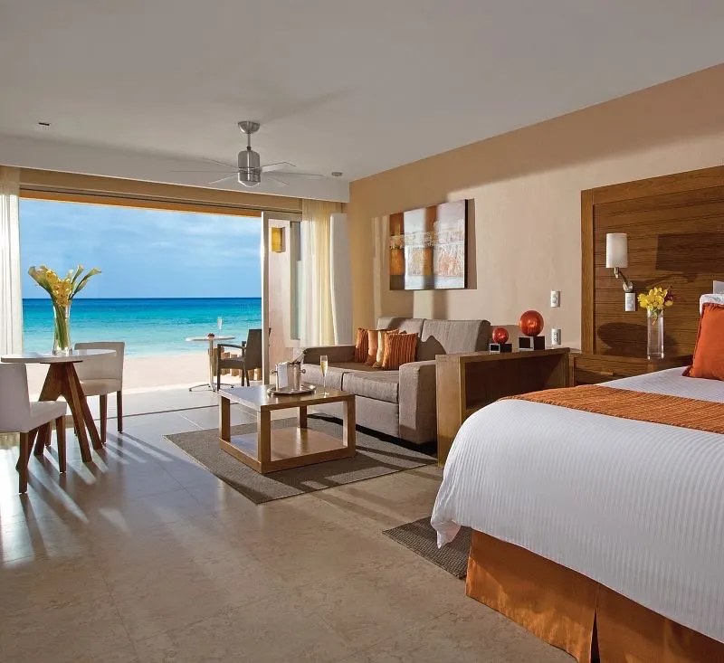 hotel room in Cancun