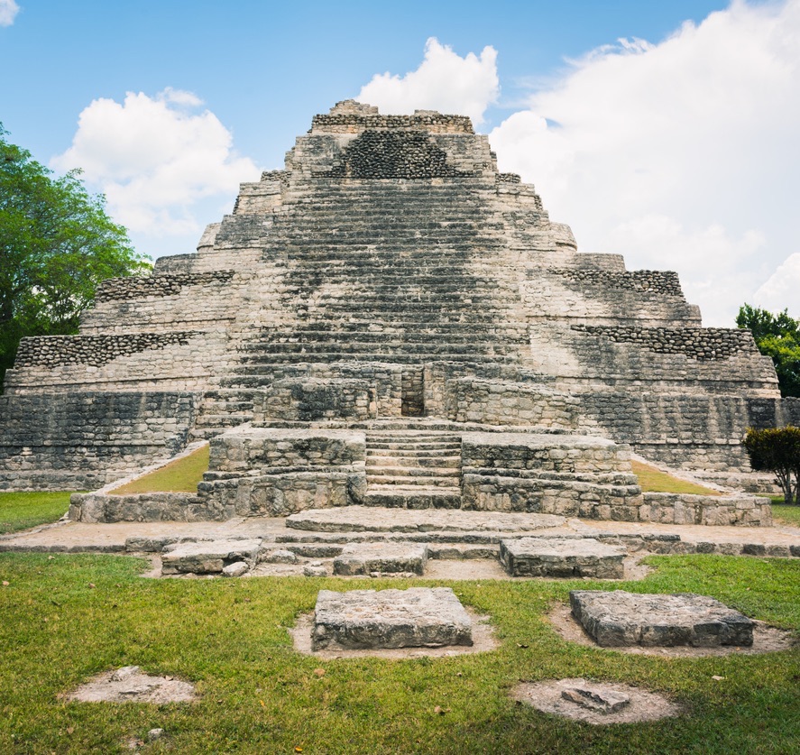 massive mayan ruins near mahahual