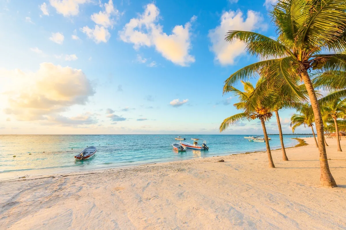 Sunrise at Akumal beach, paradise bay at Riviera Maya, caribbean coast of Mexico
