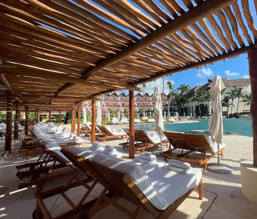 lounge chairs by pool