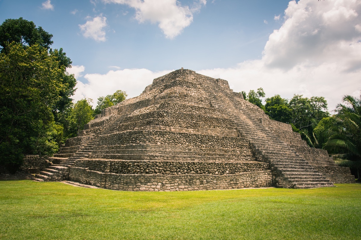 The Complete Guide To Visiting The Archaeological Site of Chacchoben ...