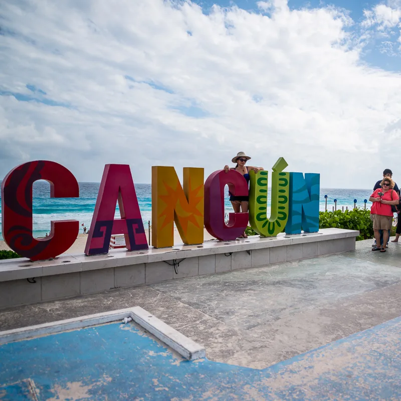 cancun sign