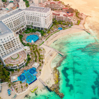 cancun all inclusive tipping