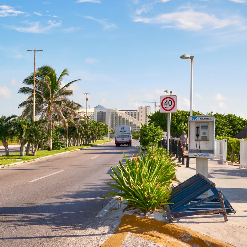 Road to Cancun Hotel District
