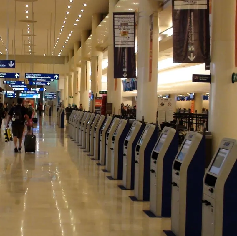 Check-in Machines Canun Airport