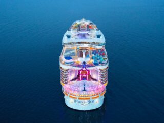 Largest Cruise Ship In The World Docks In Cozumel