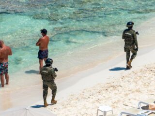 Military Soldiers Will Continue Patrolling The Cancun Hotel Zone