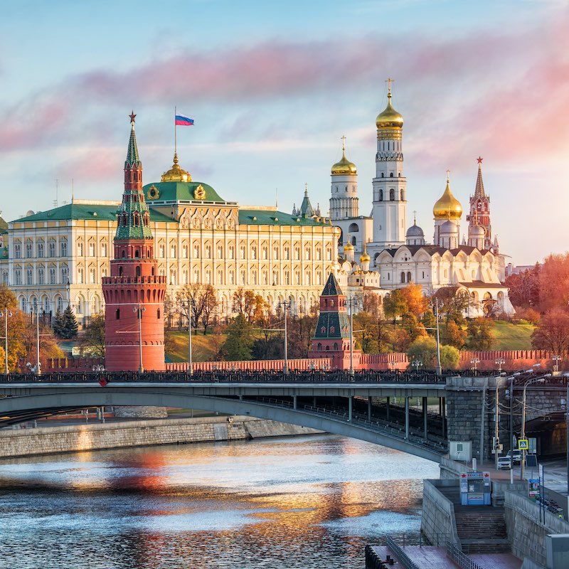  Moscow Kremlin in the early autumn morning