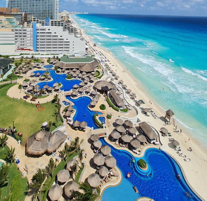 This Cancun Resort Will Make You Assume Twice About Staying At A Luxurious All Inclusive