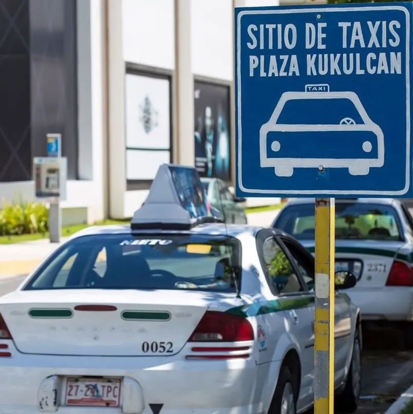 Taxi Spot In Hotel Zone