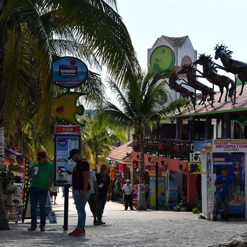 street in cancun