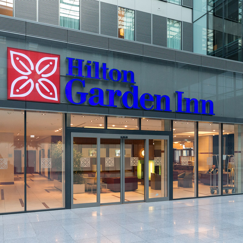 garden inn logo
