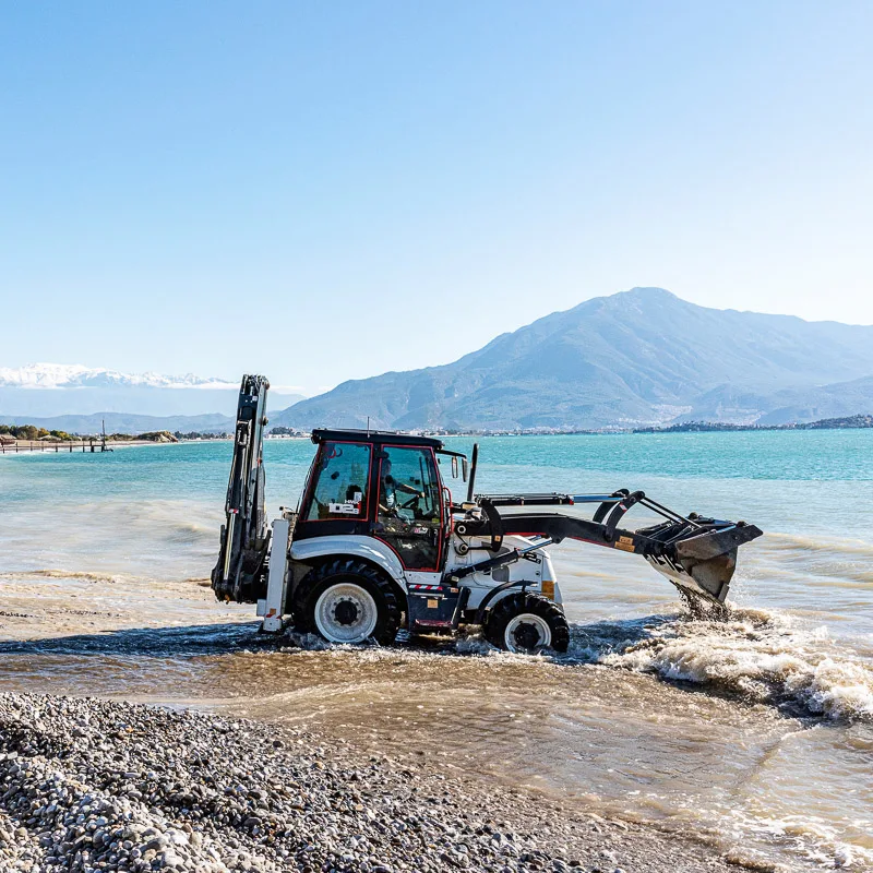 dredging tractor