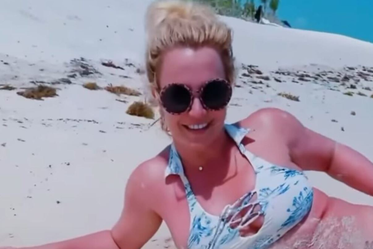 Britney Spears Spotted at This Luxury Resort in Playa del Carmen - Cancun  Sun