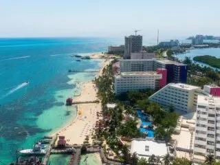 Cancun Hotel Occupancy Fully Rebounds To Pre-Pandemic Levels