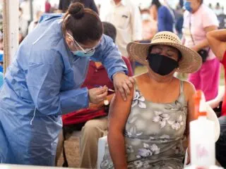 Free Vaccines Available For All Travelers At Cancun Airport
