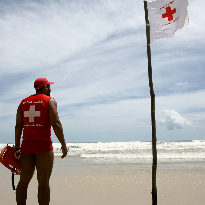 lifeguard and flag