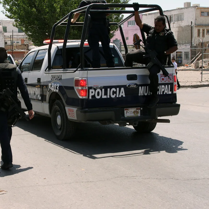 police getting down from truck