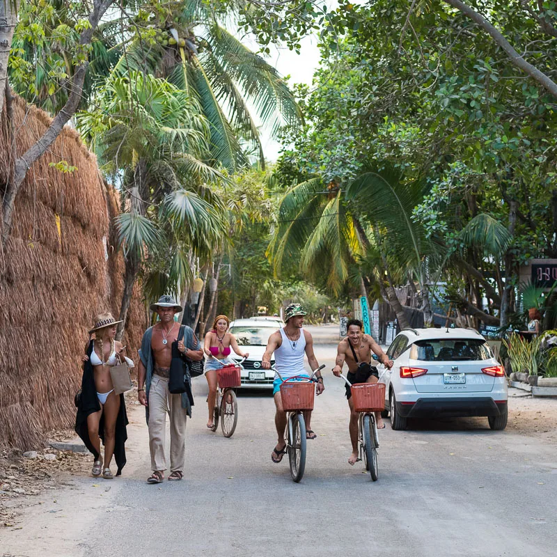 tulum street