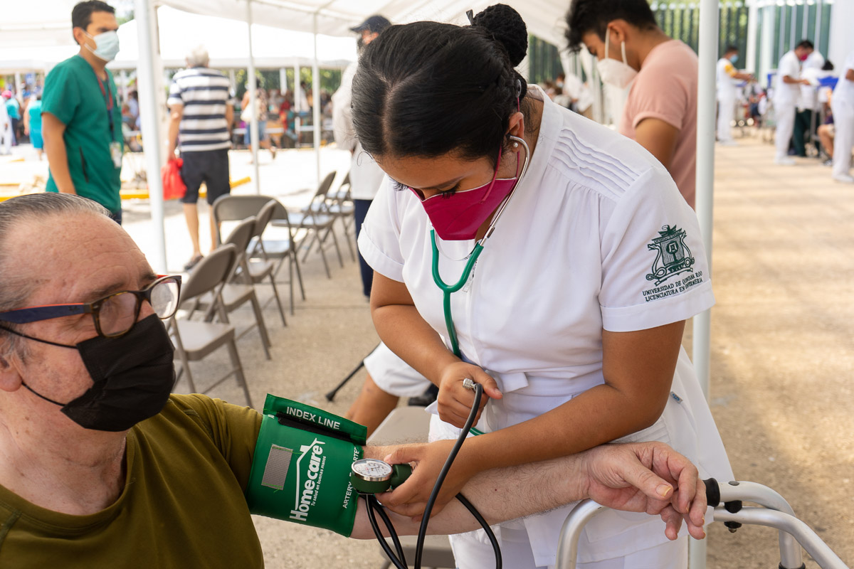 cancun healthcare