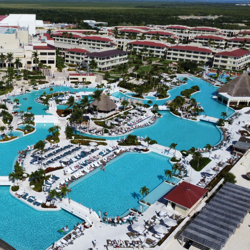 Sprawling View of Cancun's Moon Palace Resort