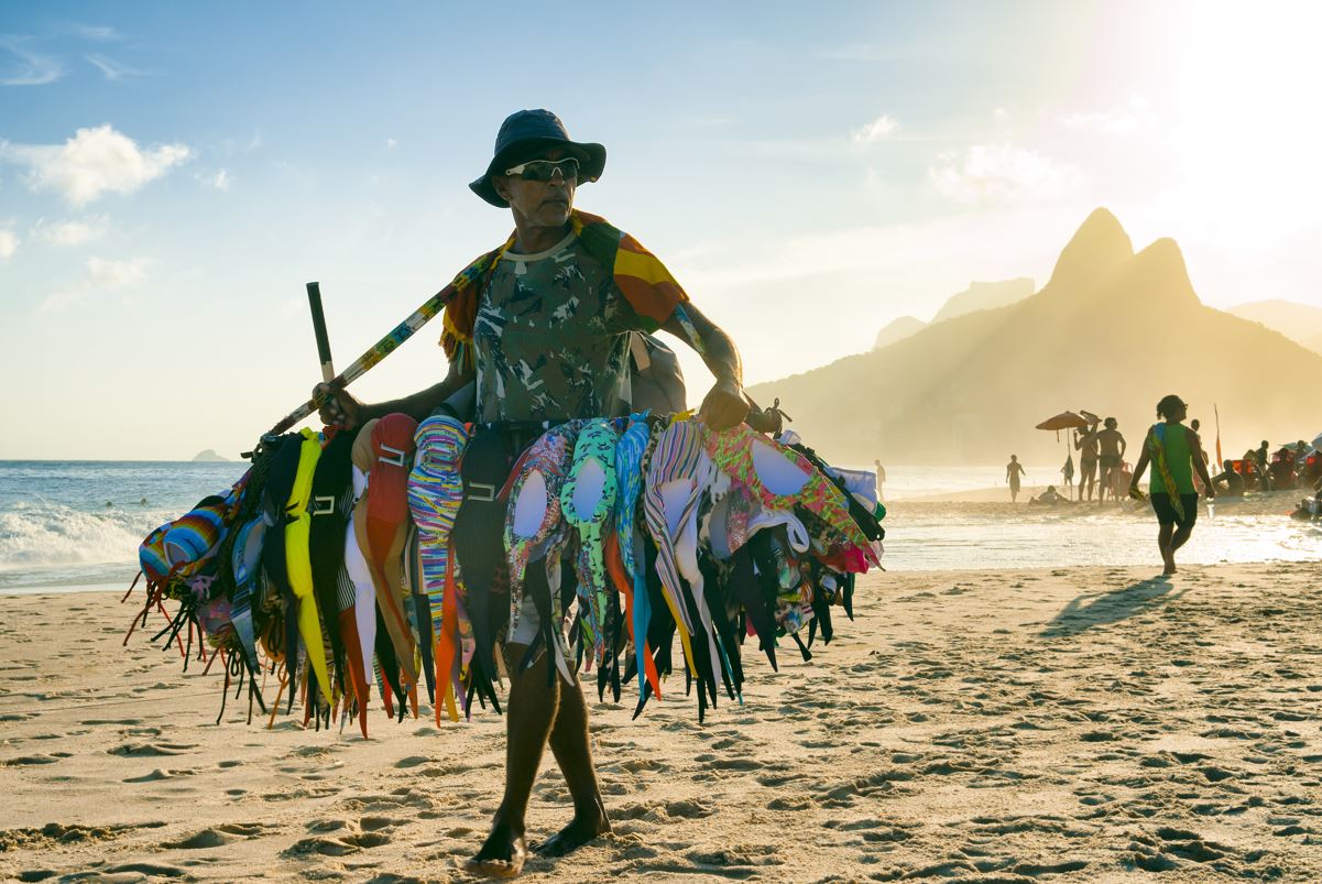 【送料込み】 THE BEACH PEOPLE ビーチラグ THE TULUM Unlicensed Vendors Are Being Removed From Tulum Beaches
