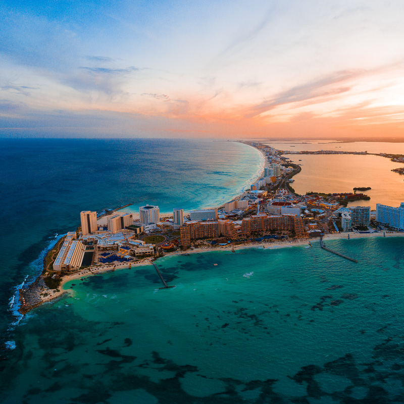 cancun sunset skyline