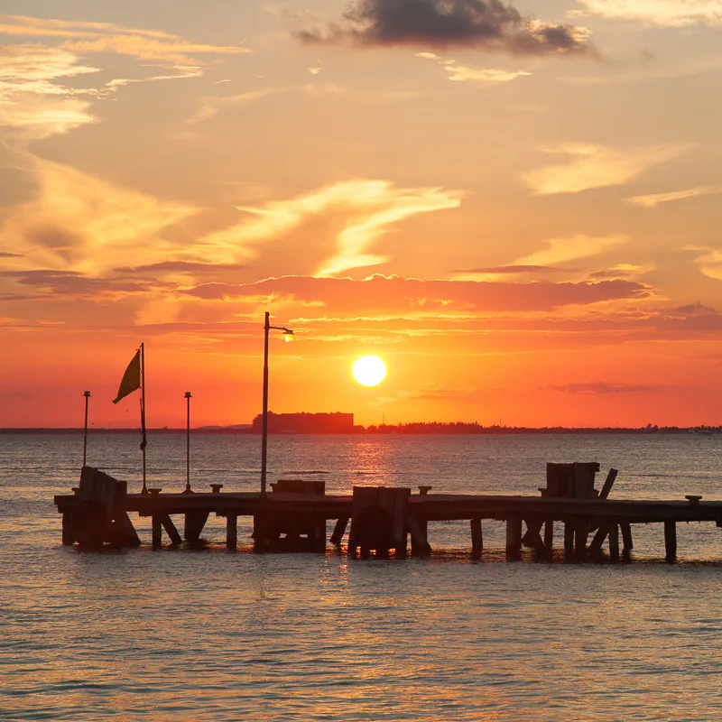 sunset on isla mujeres