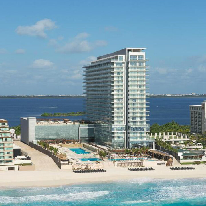 most romantic hotels in cancun