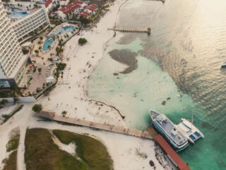 Palace Group Invests More Than 2 Million Dollars To Help Prevent Sargassum From Affecting Cancun Tourists