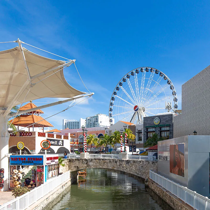 La Isla Shopping Mall Cancun