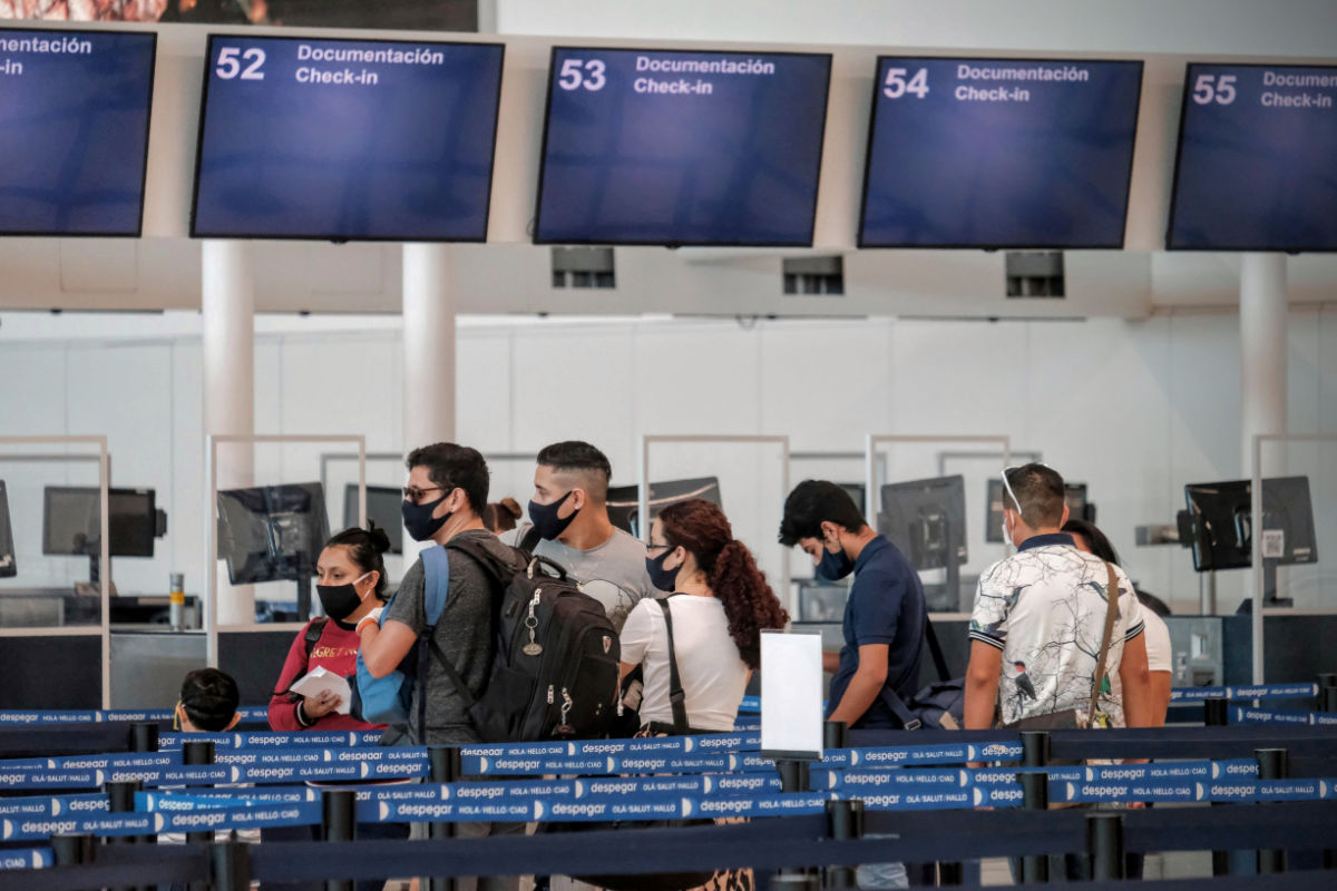 Cancun Governor Requests The Use Of Face Masks Indoors Cancun Sun