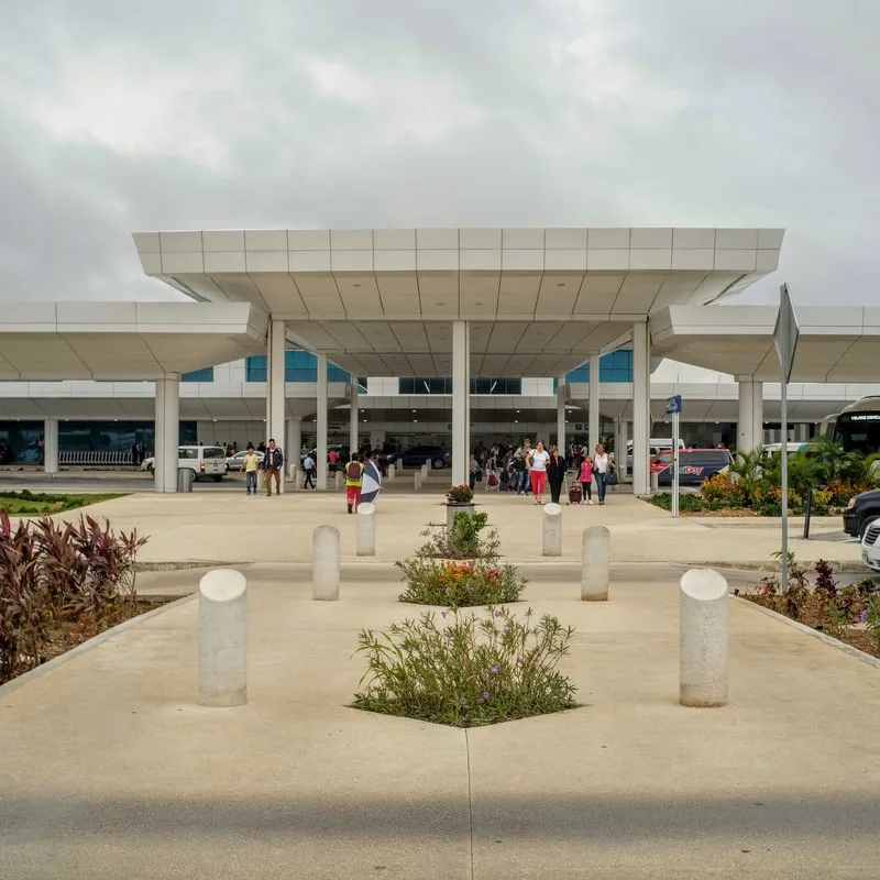 entrance of cancun international airport